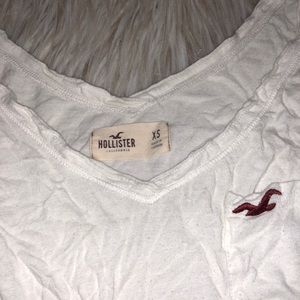 White v neck shirt